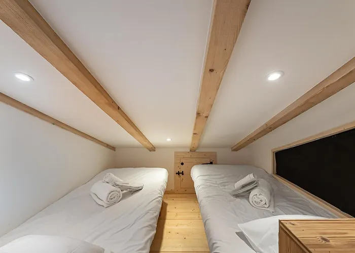 Apartment Duplex Renove Avec Balcon Et Wifi A - Fr-1-640-42 *