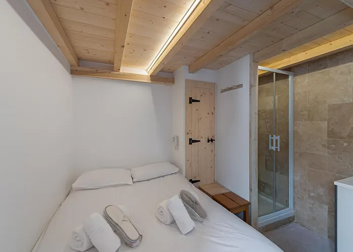 Duplex Renove Avec Balcon Et Wifi A - Fr-1-640-42